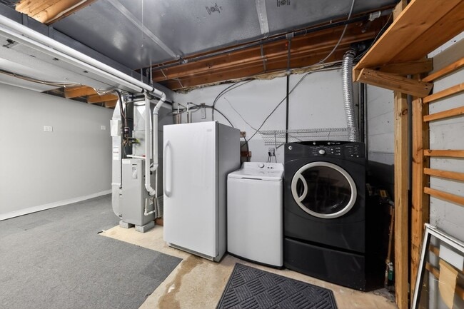 Building Photo - 1022 Old Forge Rd