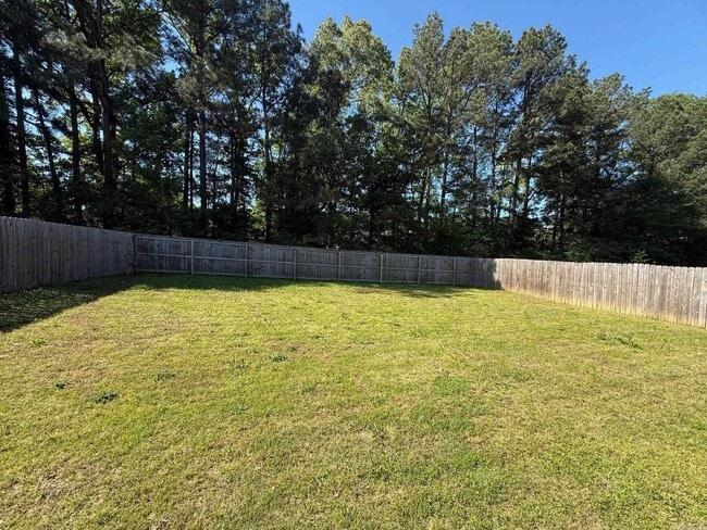 Building Photo - 1073 Meadows Edge Dr