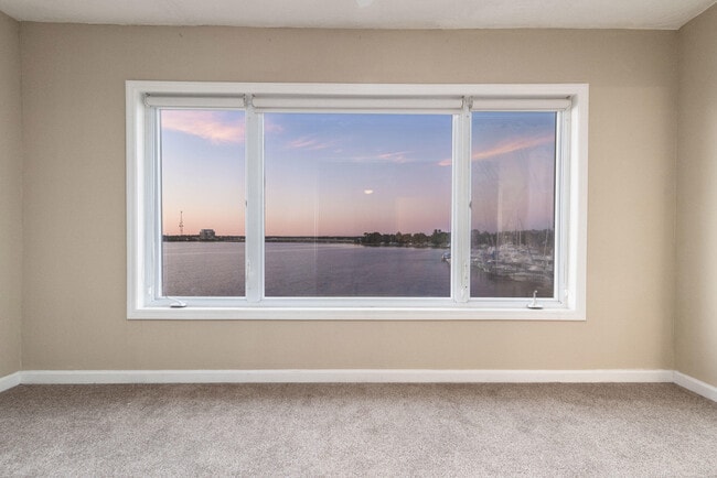 Building Photo - 202 Snug Harbour Dr