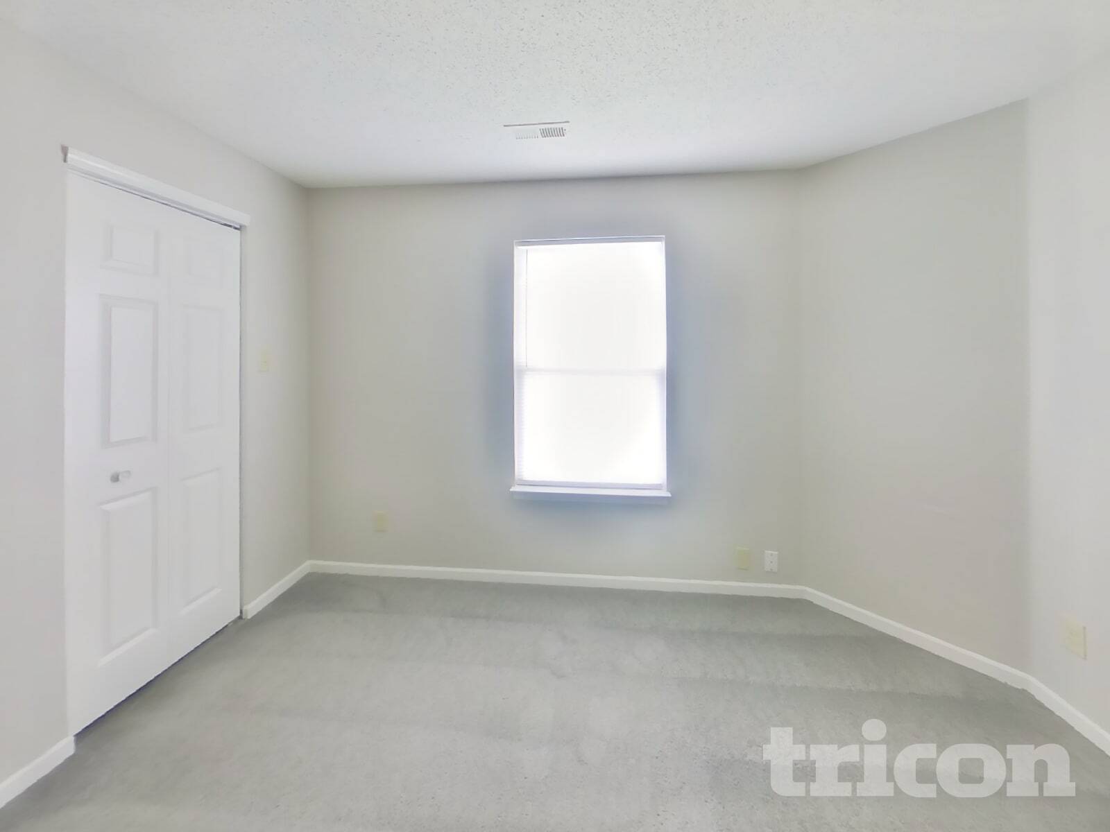 Building Photo - 121 Winterwood Dr