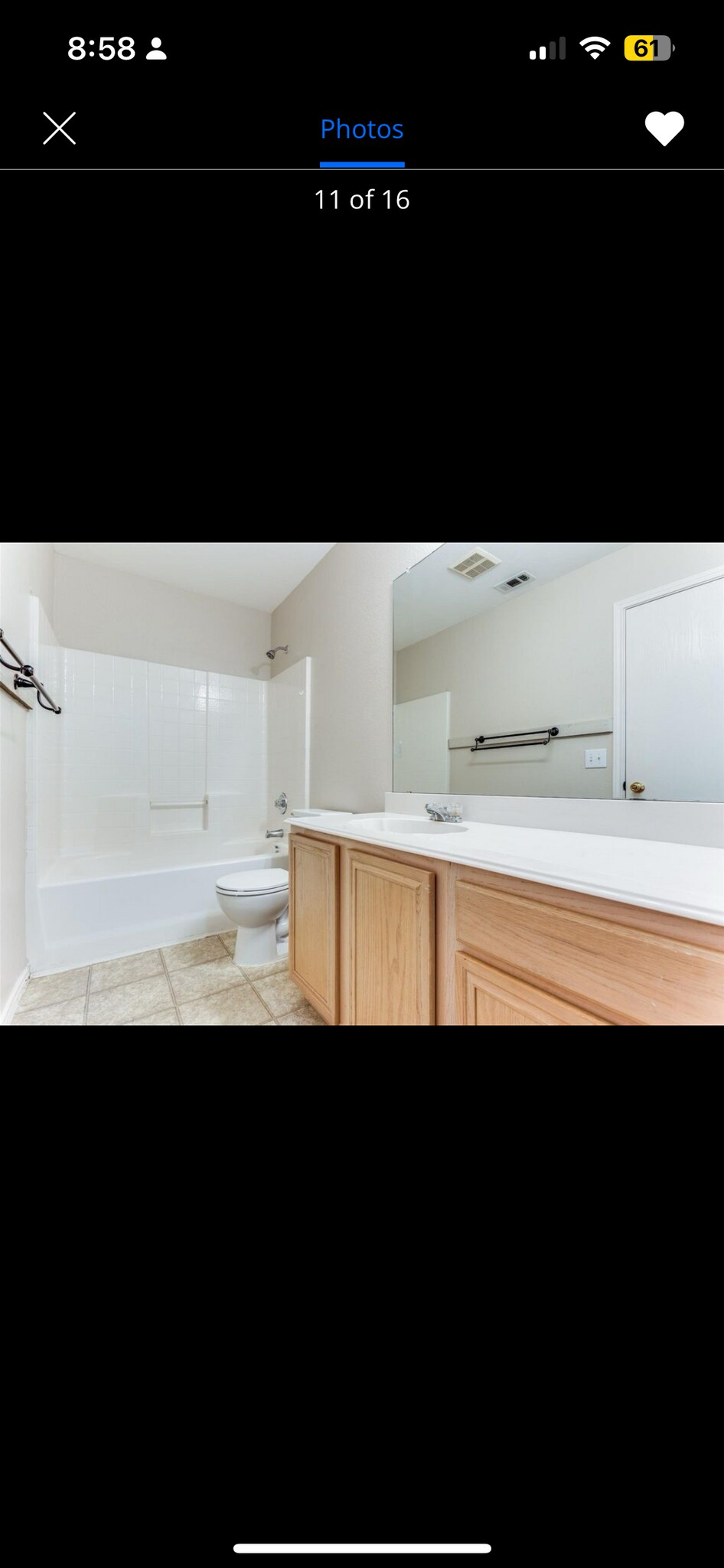 Building Photo - Room in Duplex on W Walton Way