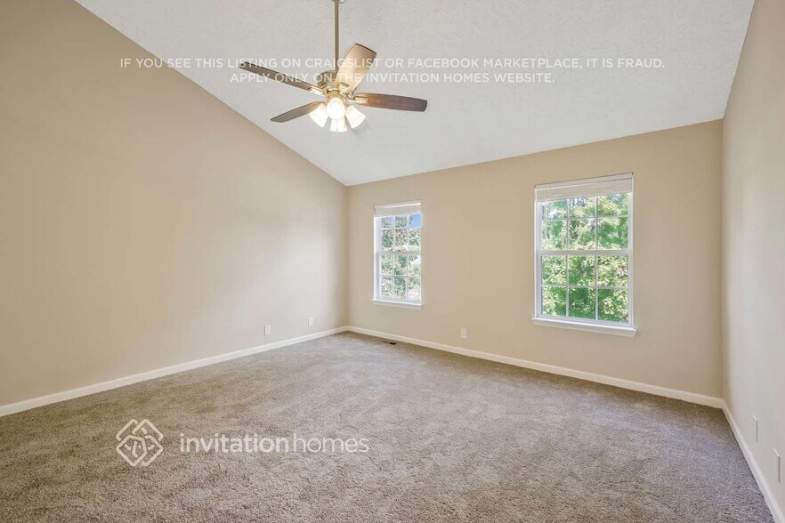Building Photo - 2937 Riverbend Dr