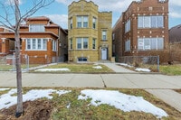 Building Photo - 7729 S Laflin St