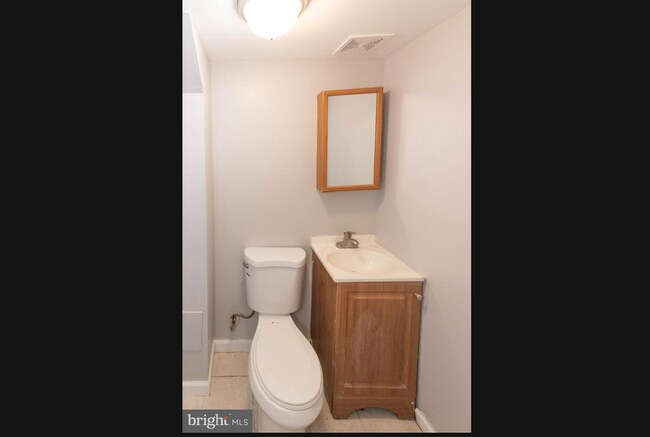 Building Photo - Mosher