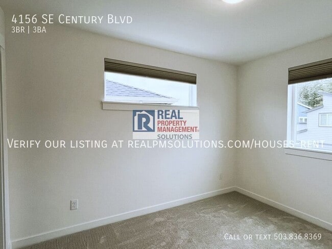 Building Photo - 4156 SE Century Blvd