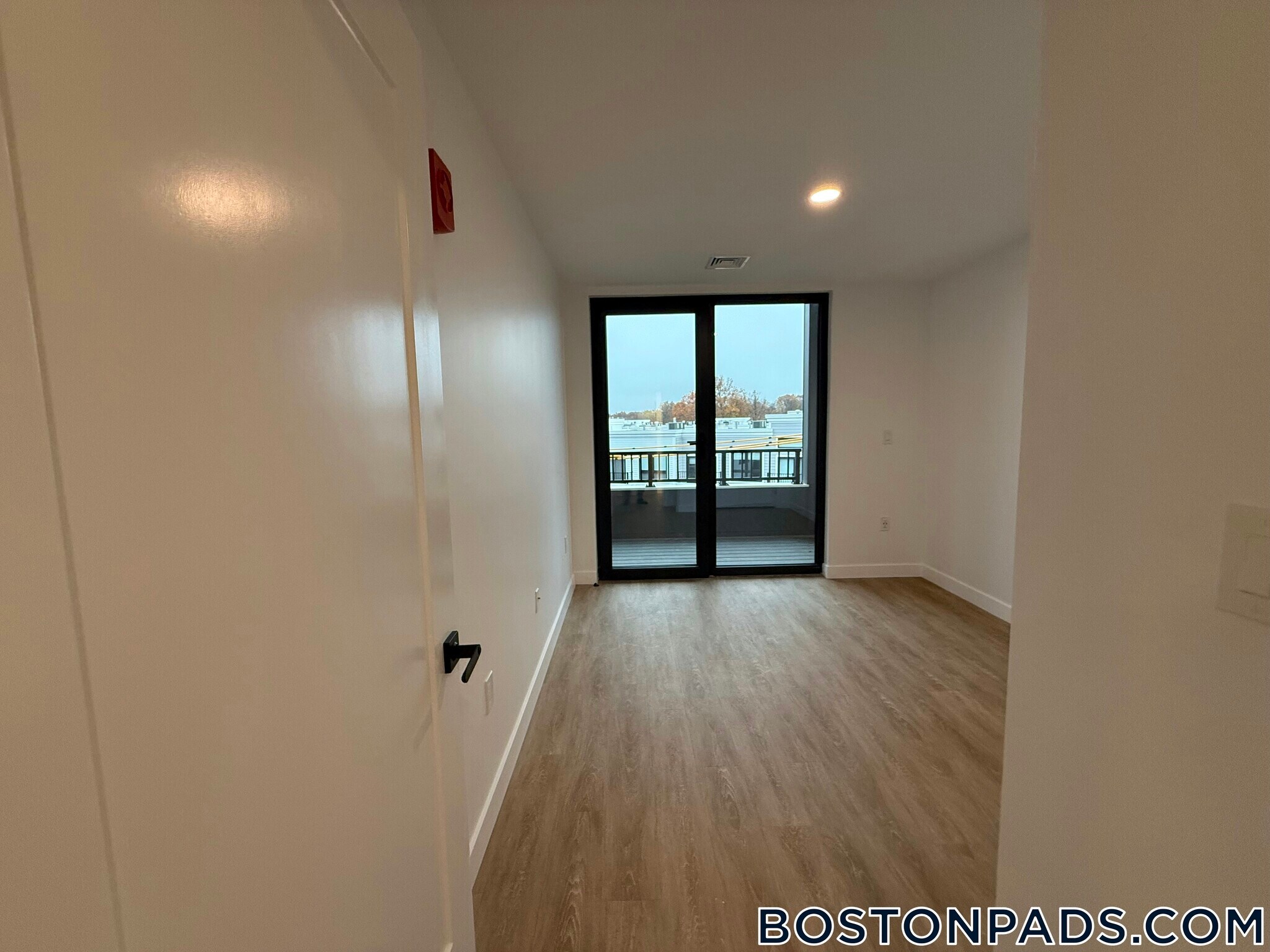 Building Photo - 199 Gardner St