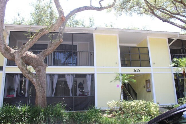 Primary Photo - 3295 Fox Chase Cir