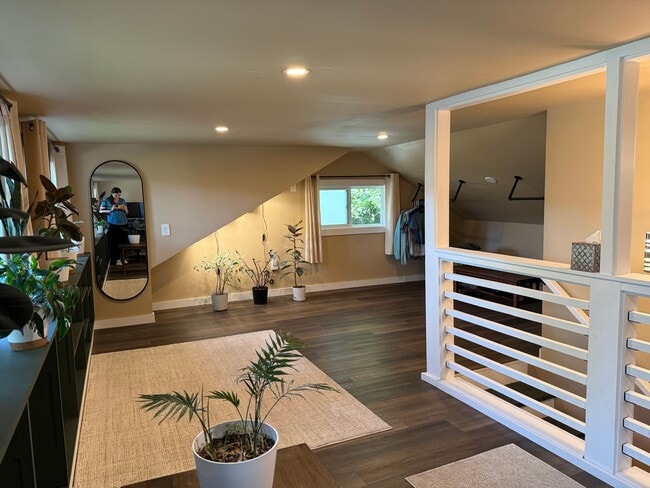 Building Photo - Charming Kalispell Home