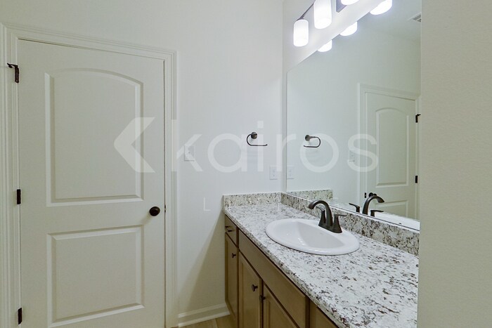 Building Photo - 119 Carencro St