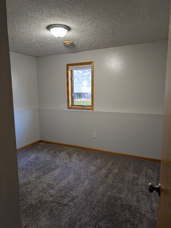 Building Photo - 1010 7th Ave N