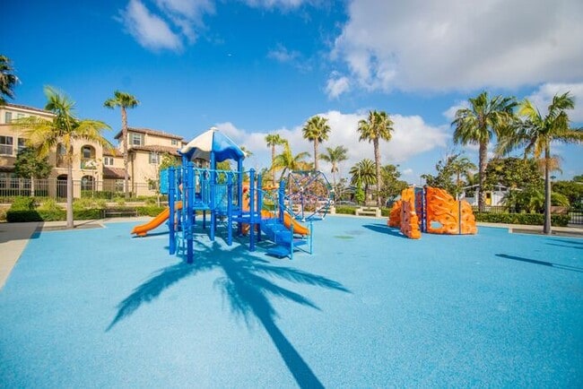Building Photo - Pacific Shores