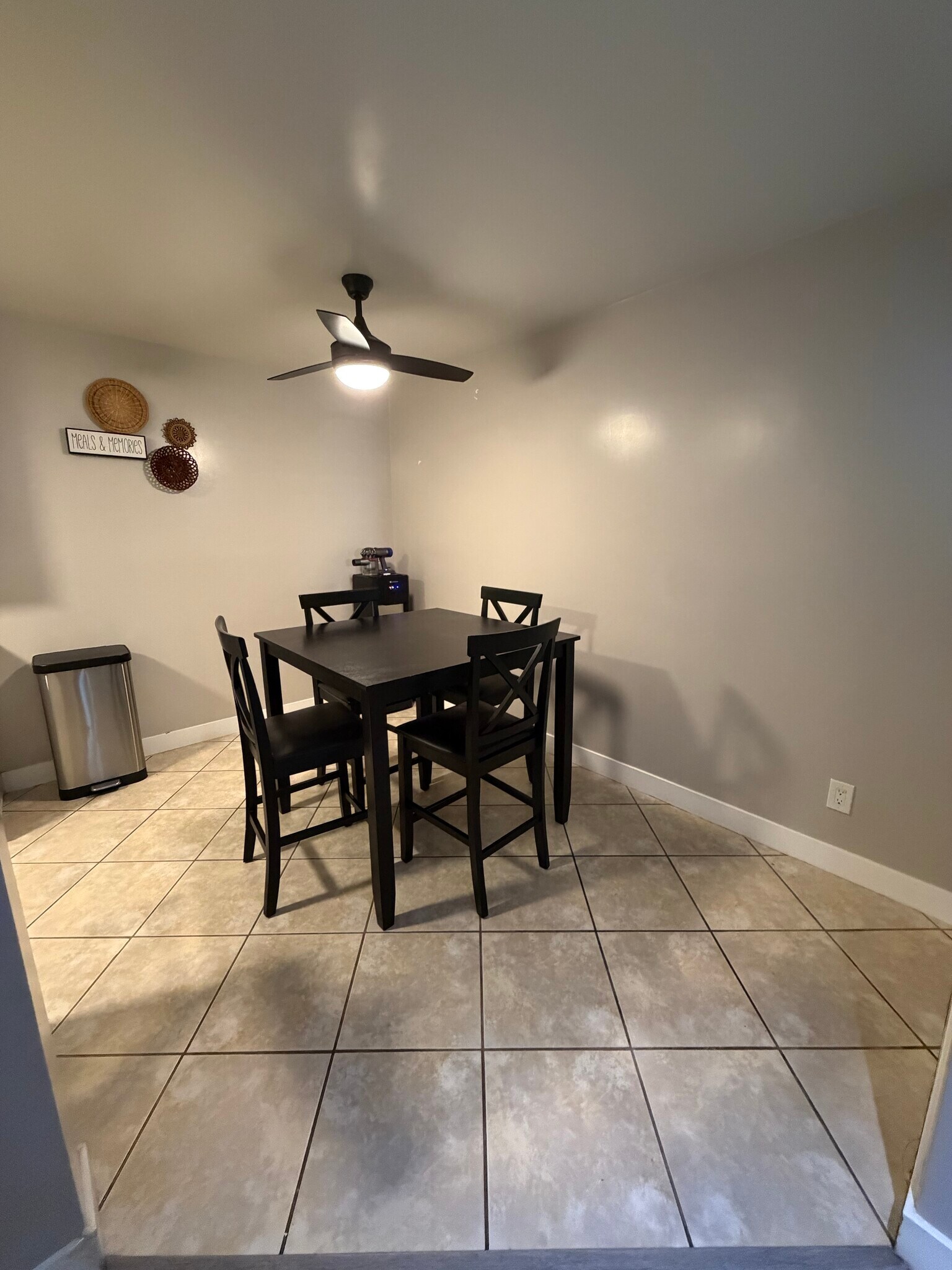 Building Photo - 1345 Cabrillo Park Dr