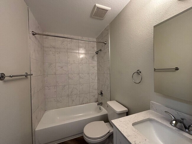 Building Photo - 1115 Chiricahua Loop