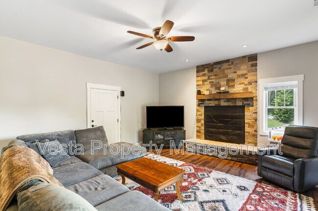 Building Photo - 19 Carrolls Pl Ct
