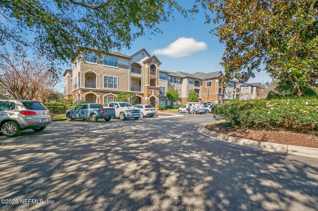 Building Photo - 10961 Burnt Mill Rd