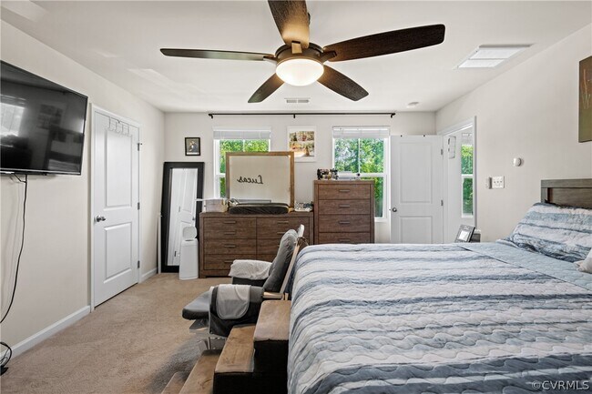 Building Photo - 21012 Baileys Grove Dr