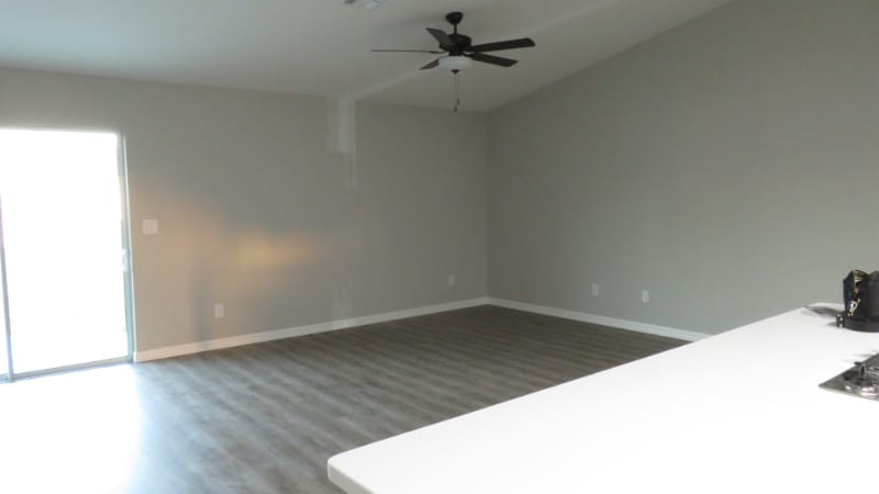 Building Photo - 2605 NE 6th Pl