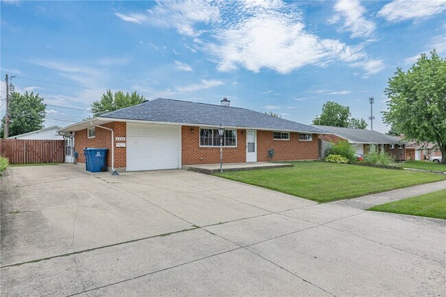 Building Photo - 5276 Buckner Dr