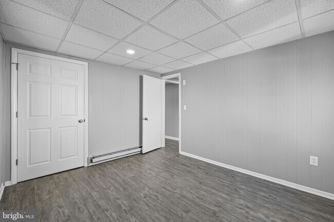 Building Photo - 1480 Seven Valleys Rd