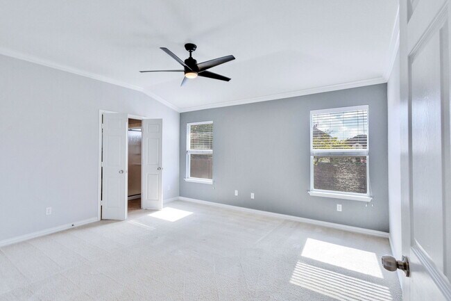 Building Photo - 133 Calline Mayes Run
