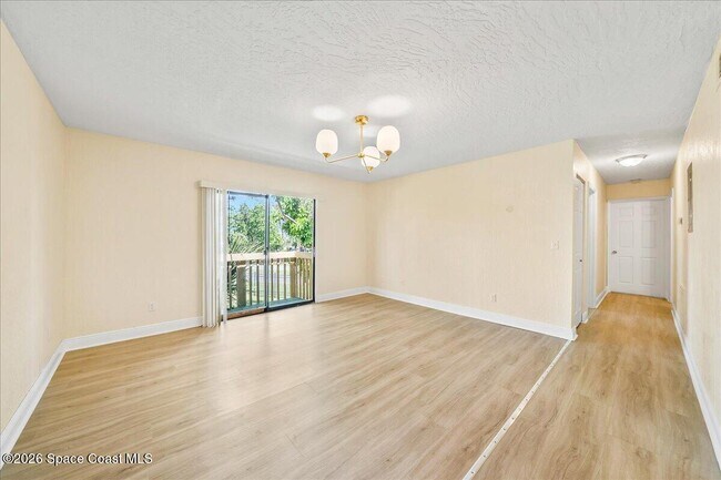 Building Photo - 2190 Forest Knoll Dr NE