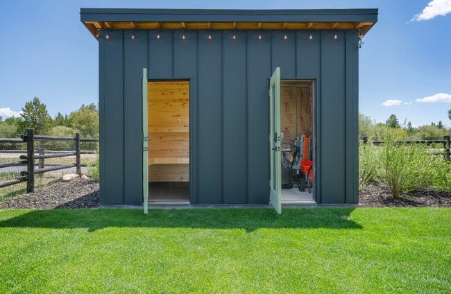 Building Photo - 1205 Trails Creek Ave