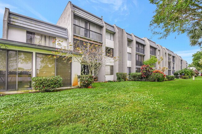 Building Photo - 4822 Esedra Ct