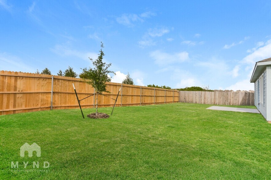 Building Photo - 10140 Dalgreen Cir