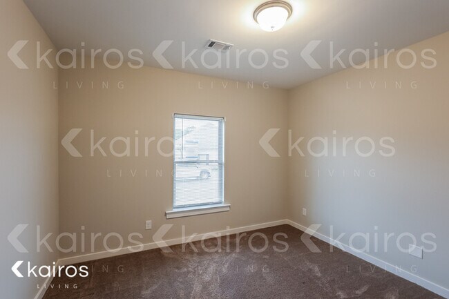 Building Photo - 11455 Crimson Ridge Rd.