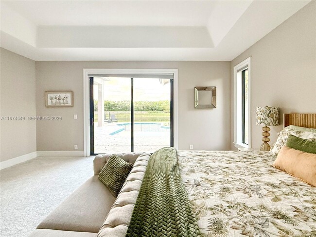 Building Photo - 400 Alexandra Cir