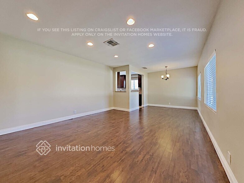 Building Photo - 7833 Gretna Ave