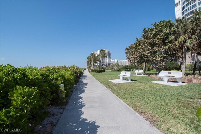 Building Photo - 4200 Belair Ln