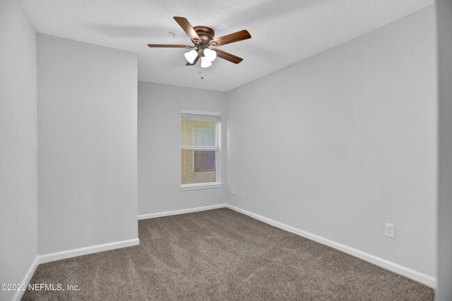 Building Photo - 7051 Deer Lodge Cir
