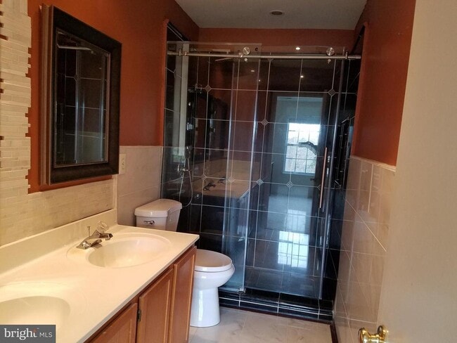 Building Photo - 21227 Delevan Way