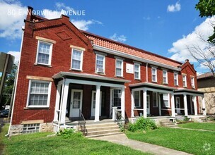 Building Photo - 80 E Norwich Ave