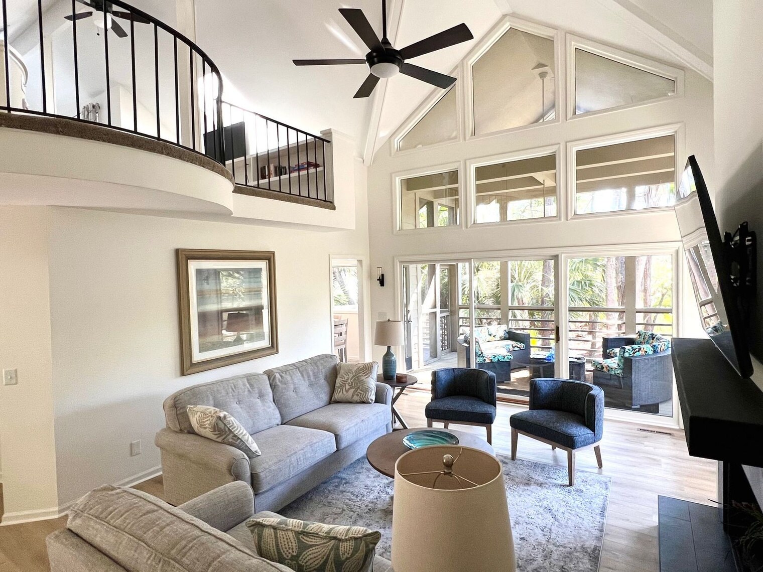 Building Photo - 2975 Deer Point Dr