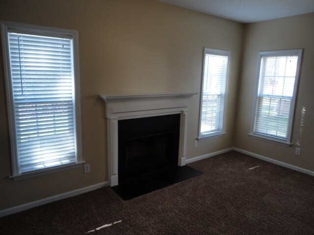 Building Photo - 5804 Brookshadow Dr