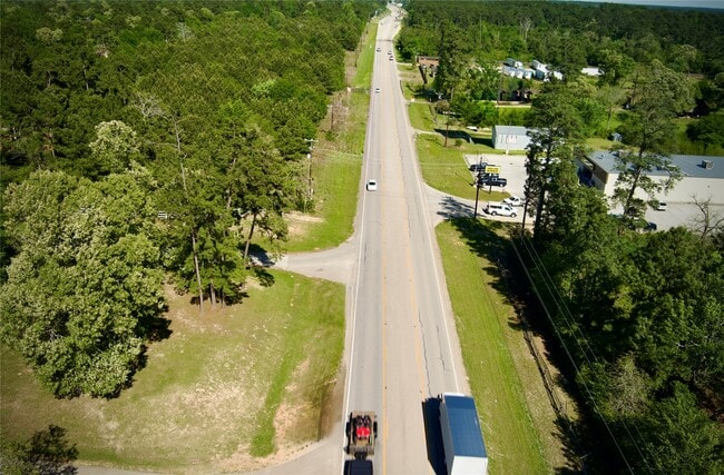 Building Photo - 25401 Hunting Trail