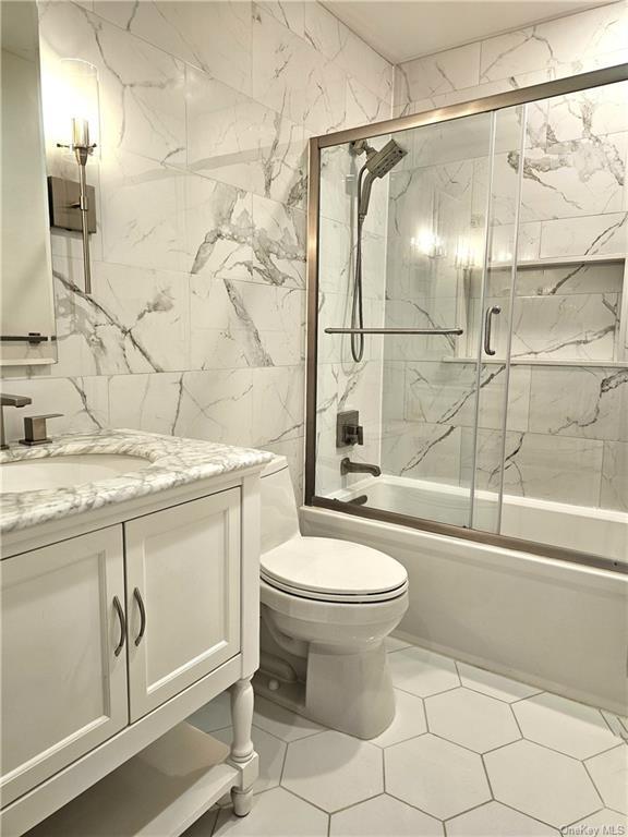 Building Photo - 9 Briarcliff Dr S