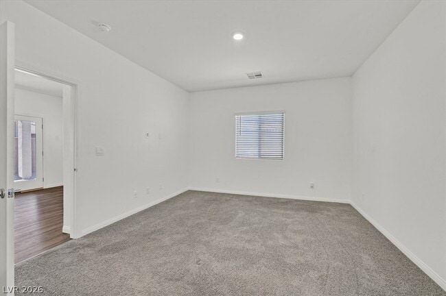 Building Photo - 7451 Mason Springs Ave