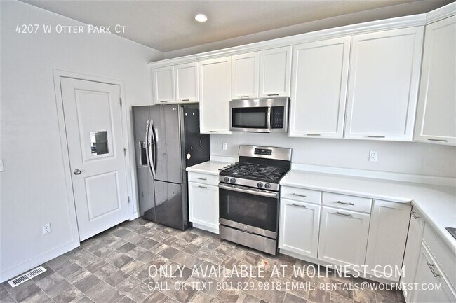 Building Photo - 4207 Otter Park Ct
