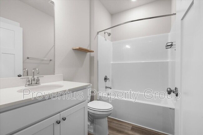 Building Photo - 3136 Silver Maple Dr