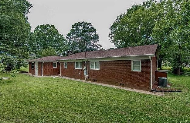 Building Photo - 40 Florence Ave