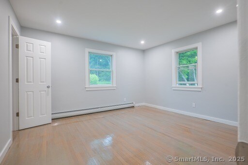 Building Photo - 54 Sand Pit Rd