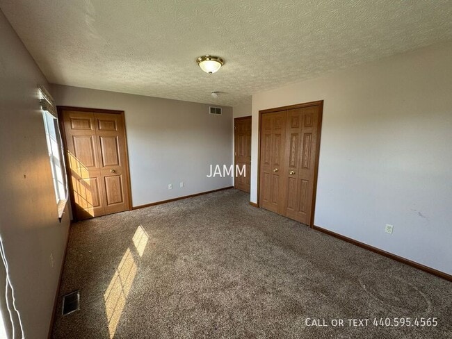 Building Photo - 38273 Pebble Lake Trail