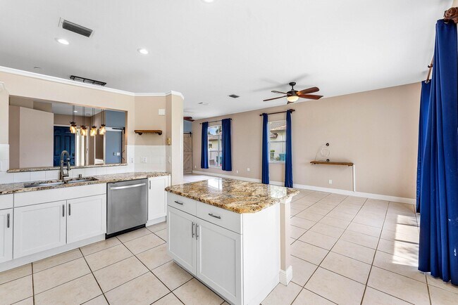 Building Photo - 4144 Manor Forest Trail