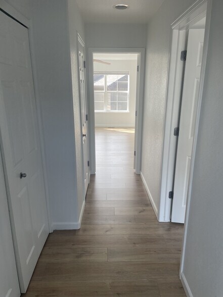 Building Photo - 1109 Trask Heights