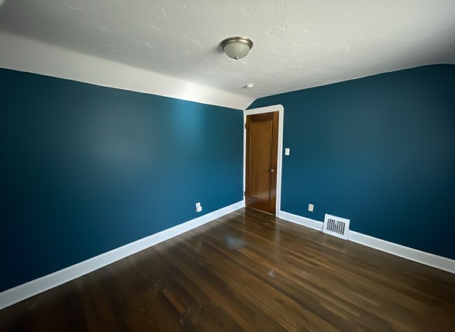 Building Photo - 5817 Archmere Ave