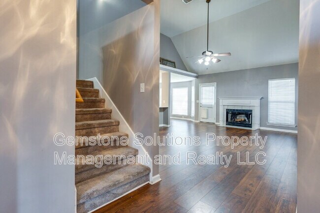 Building Photo - 3011 Baker Way