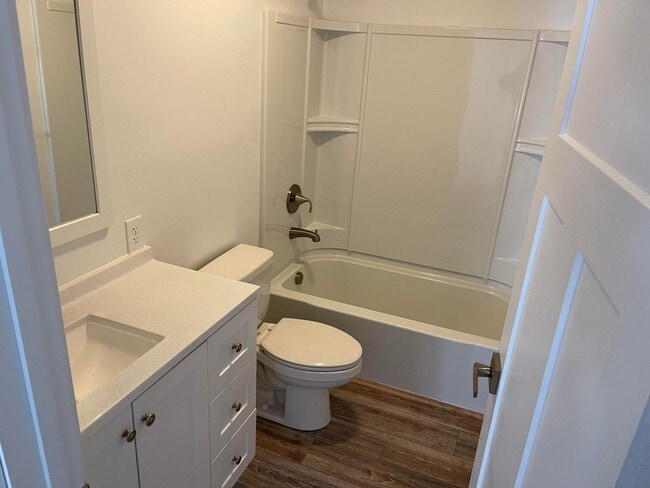 Building Photo - 3544 Beretta Ave